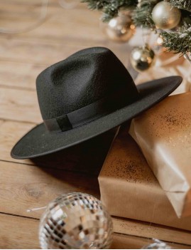 Chapeau 100% laine noir ESMEE - Boutique L'anana(s)