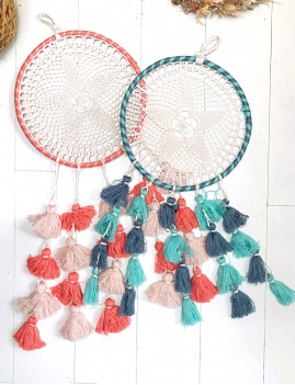 Attrape-rêve pompons bleu décoration hippie - Boutique L’anana(s)