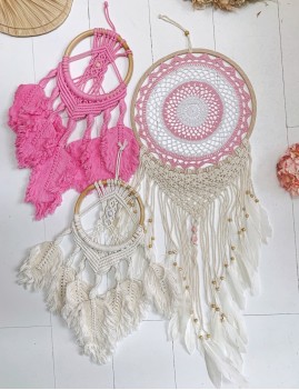 Petit attrape-rêve rose décoration bohème - Boutique L'anana(s)