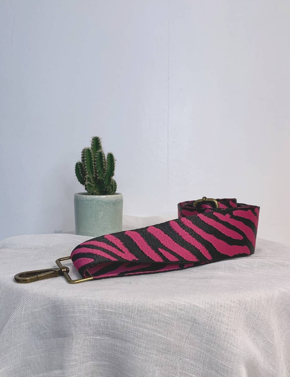 Anse tissée zèbre rose - Boutique l'ananas