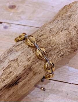 Bracelet coquillages dorés - Boutique l'ananas